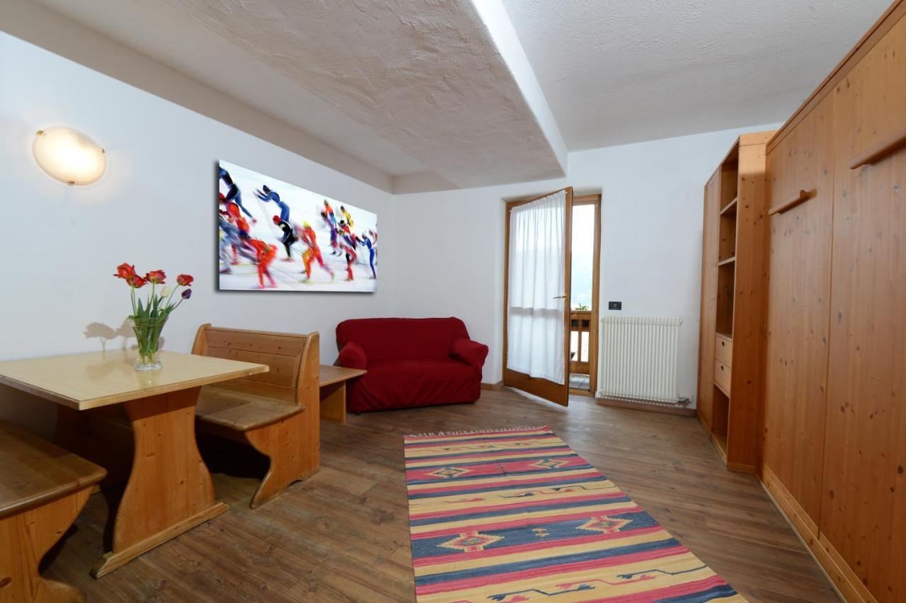 Residence Miramonti Daiano ภายนอก รูปภาพ