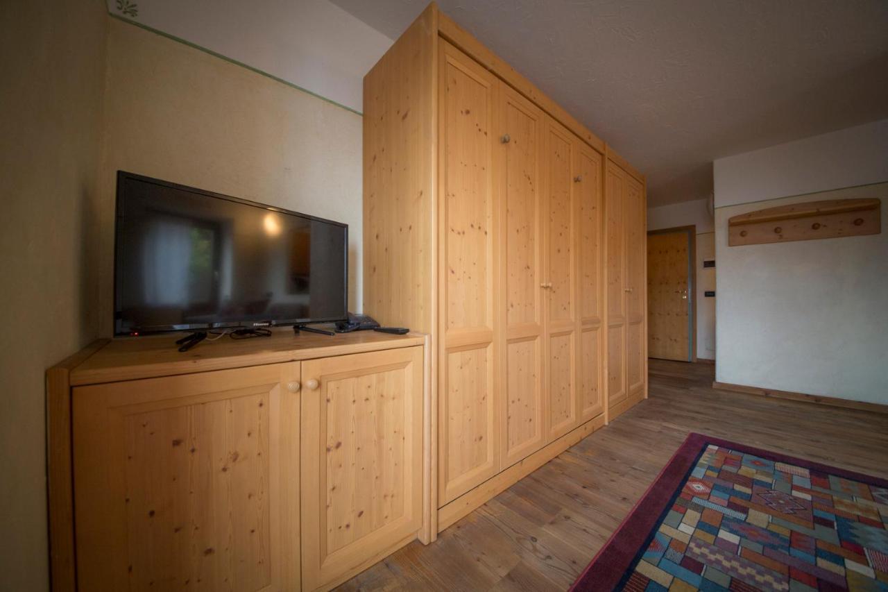 Residence Miramonti Daiano ภายนอก รูปภาพ