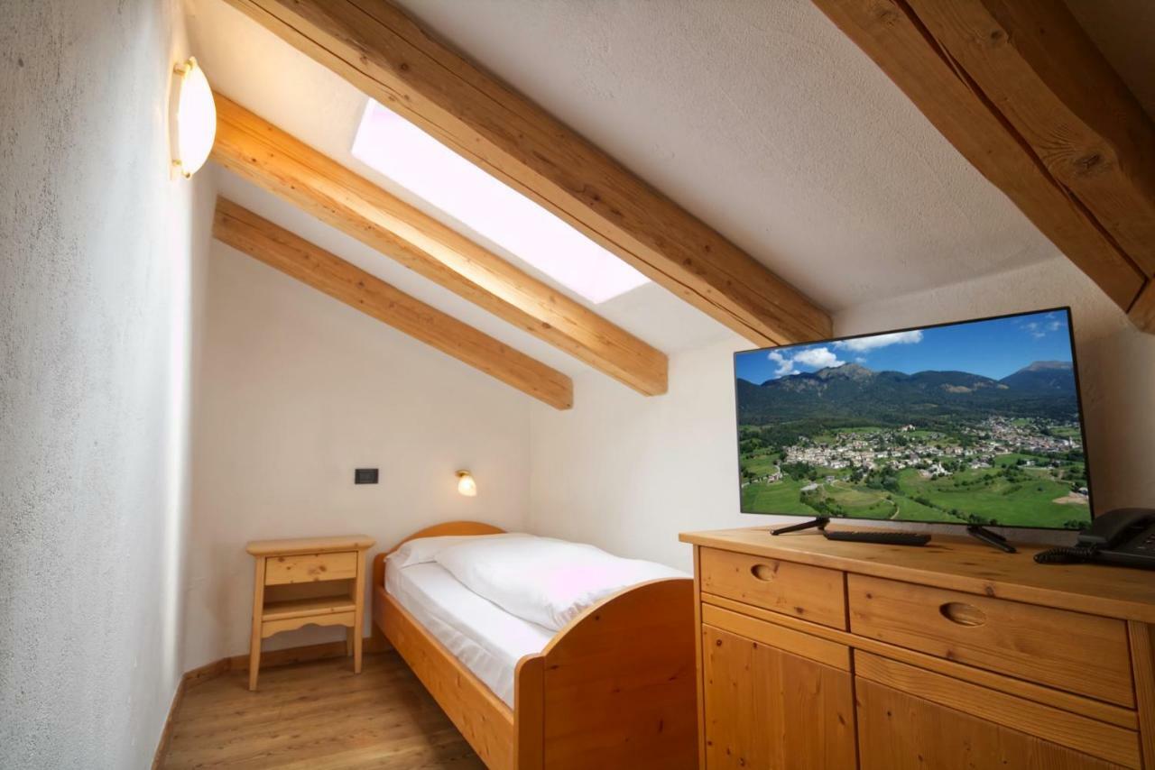 Residence Miramonti Daiano ภายนอก รูปภาพ